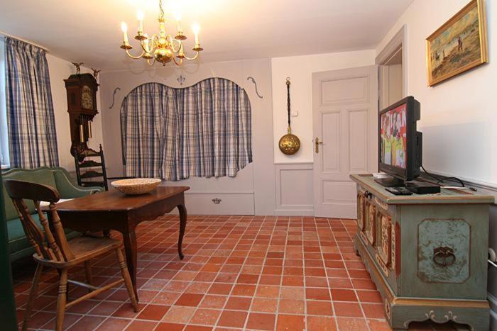 Friesenstube Apartment เฮอร์นุม ภายนอก รูปภาพ